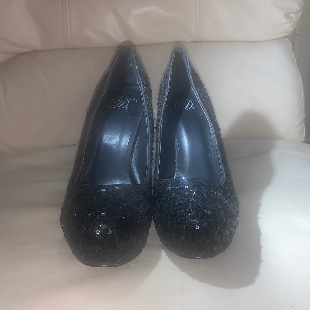Size 8.5 Black Sequin Heels